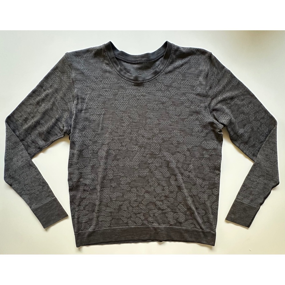 Lululemon Swiftly Tech Long Sleeve Gray Geometric Mesh Running Top Camo Large